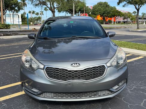 Used 2016 Kia Forte EX image 6