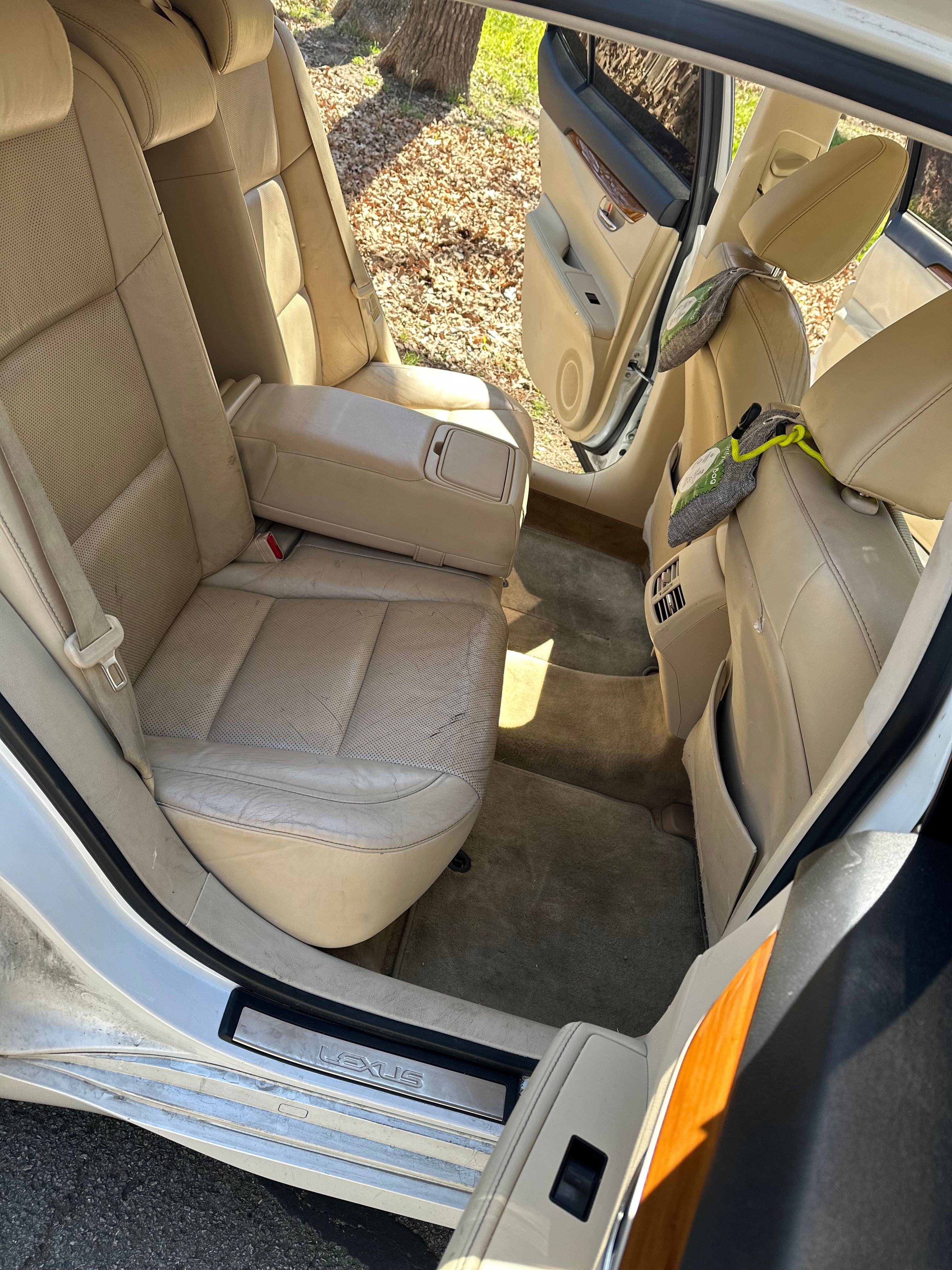 Used 2013 Lexus ES 300h w/ Luxury Pkg FWD image 11