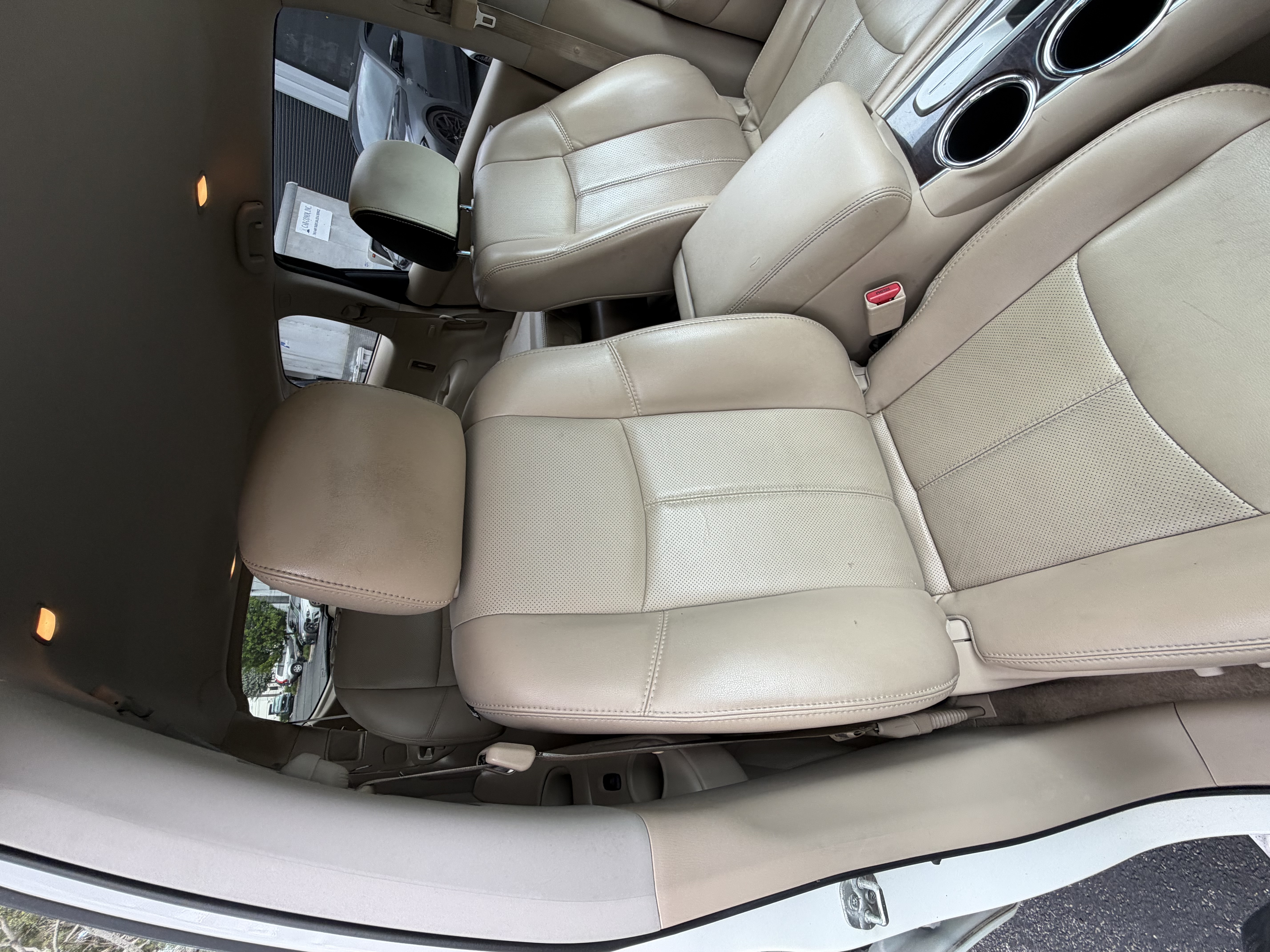 Used 2014 Nissan Pathfinder Platinum FWD image 14