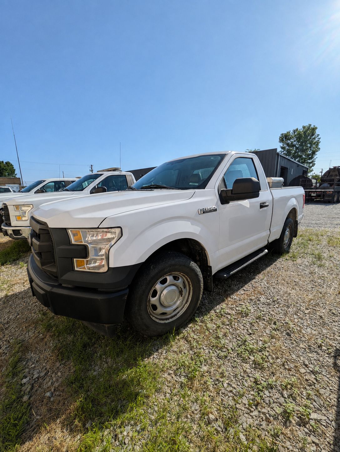 Used 2017 Ford F150 XL w/ Equipment Group 101A Mid RWD image 1