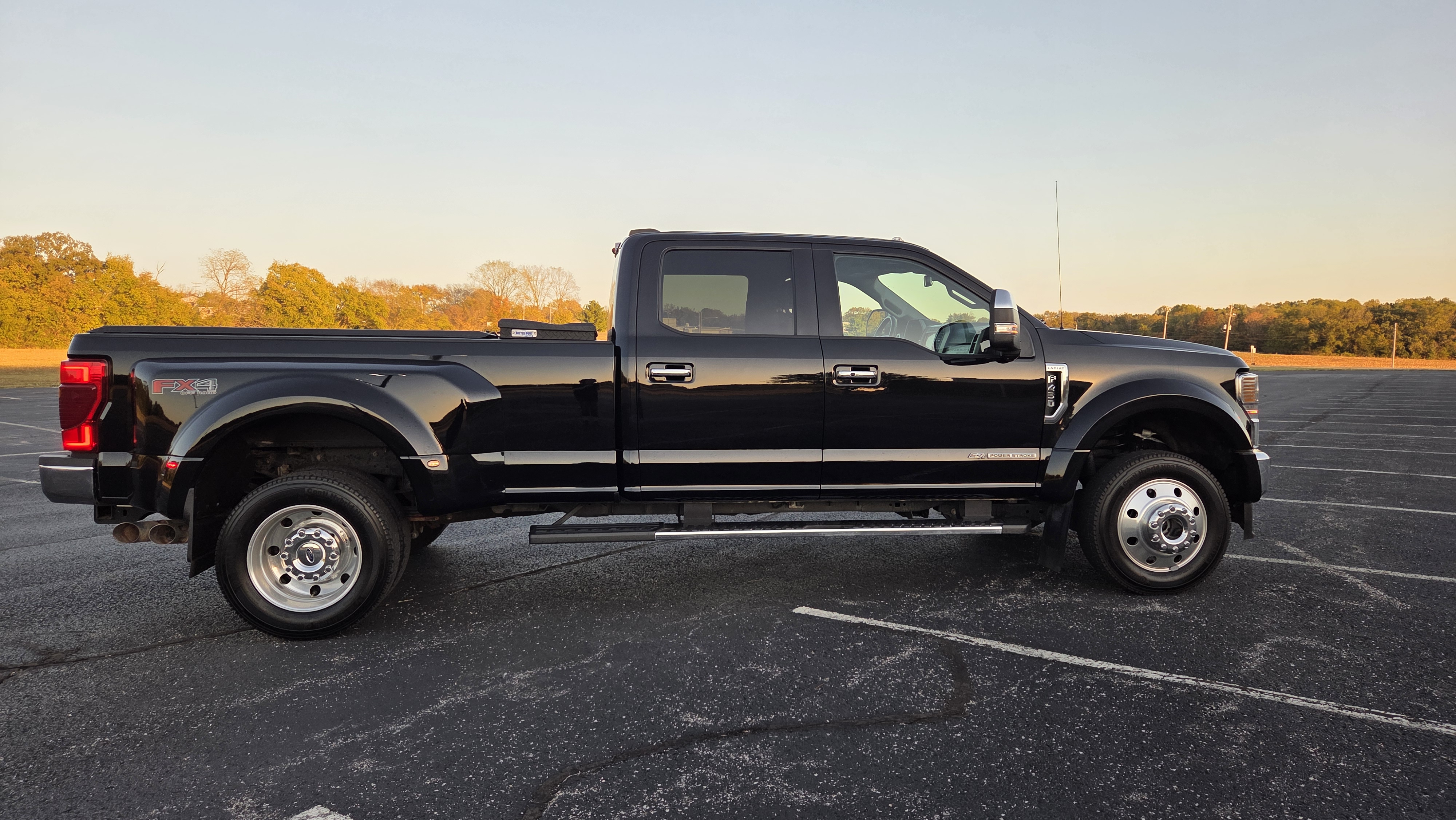 Used 2021 Ford F450 Lariat w/ Lariat Ultimate Package AWD/4WD image 5