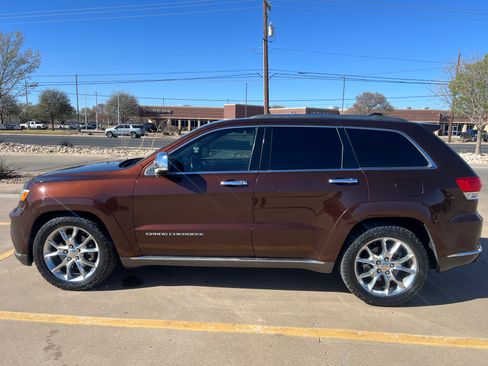 Used 2014 Jeep Grand Cherokee Summit image 5