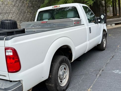 Used 2015 Ford F250 XL w/ XL Value Package RWD image 8
