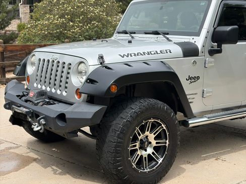Used 2011 Jeep Wrangler Sport w/ Mopar Chrome Edition Group AWD/4WD image 5