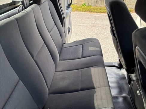 Used 2011 Chevrolet Silverado 2500 W/T image 11