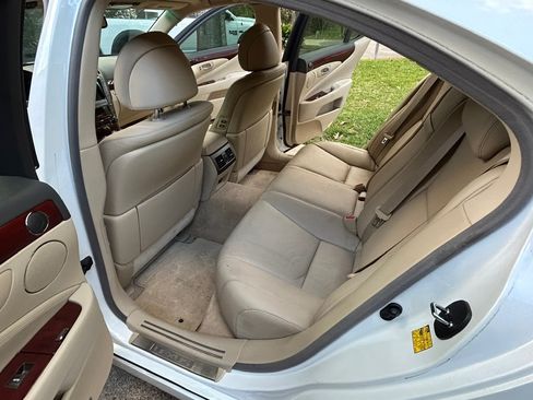 Used 2007 Lexus LS 460 image 11