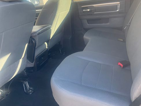 Used 2017 RAM 2500 SLT image 13