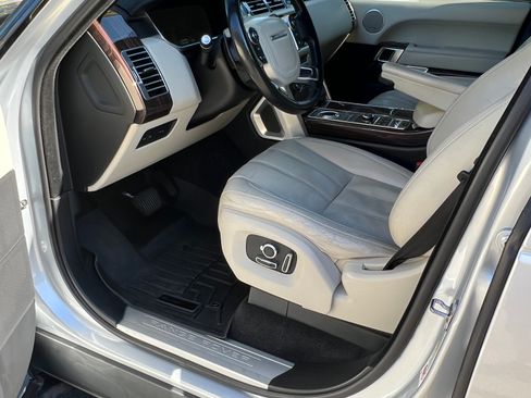 Used 2017 Land Rover Range Rover HSE AWD/4WD image 9