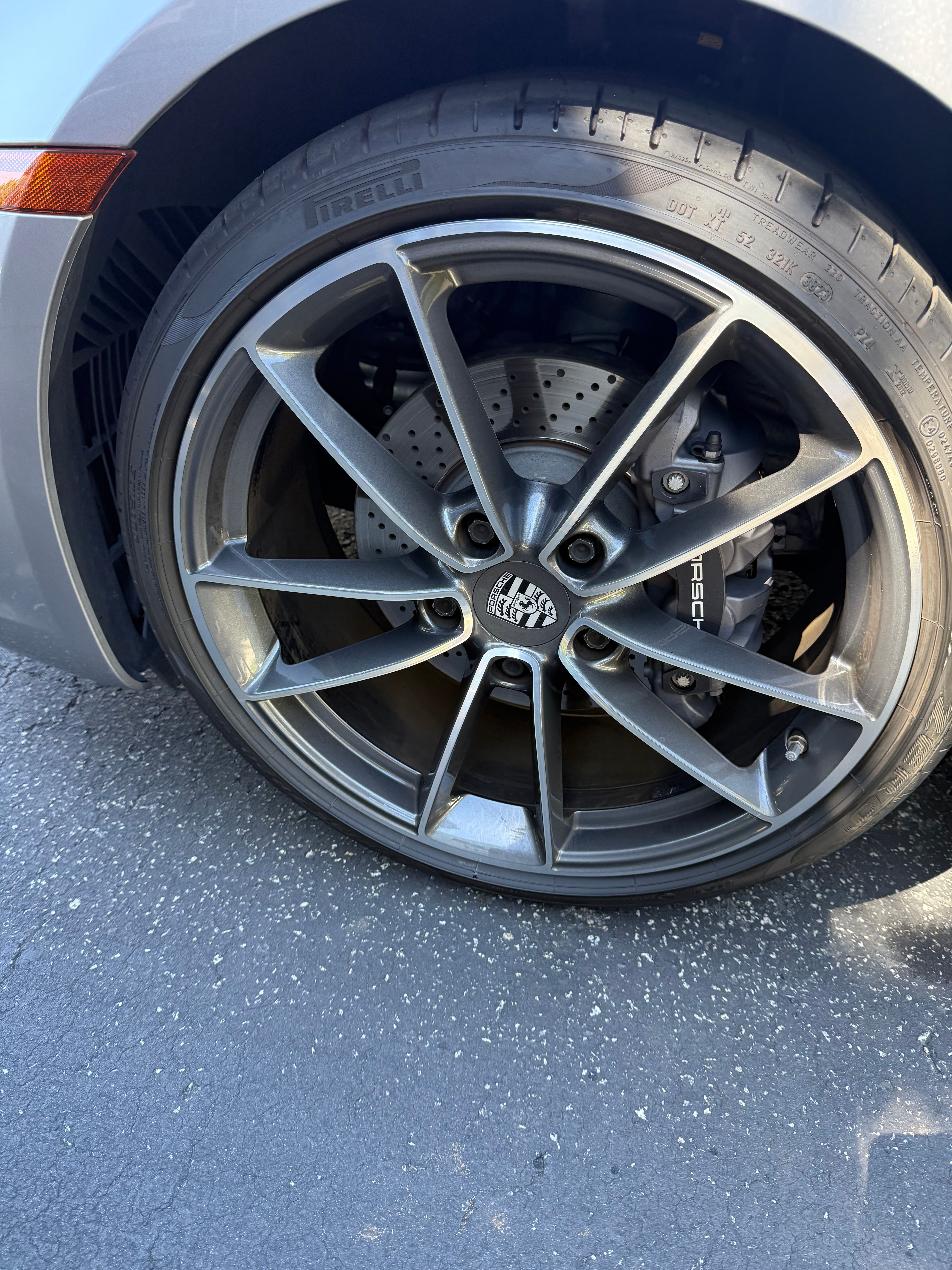 Used 2022 Porsche 911 Carrera image 13