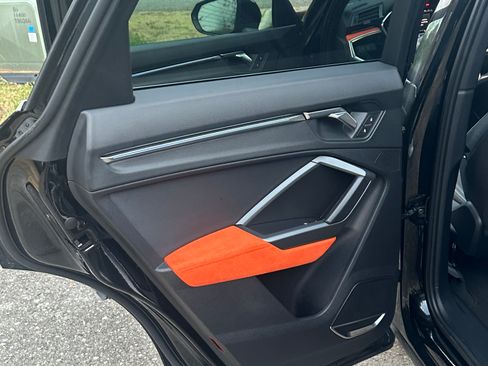 Used 2019 Audi Q3 2.0T Prestige image 14