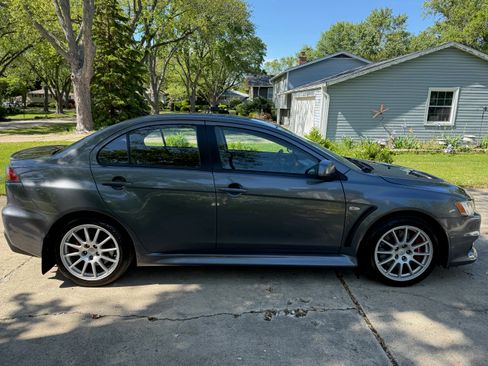 Used 2010 Mitsubishi Lancer Evolution SE image 8