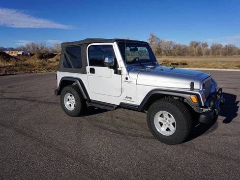 Used 2006 Jeep Wrangler Sport w/ 30" Tire & Wheel Group image 6