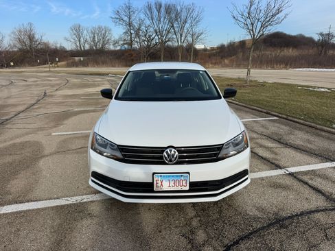 Used 2015 Volkswagen Jetta S w/ Welcome Package image 2