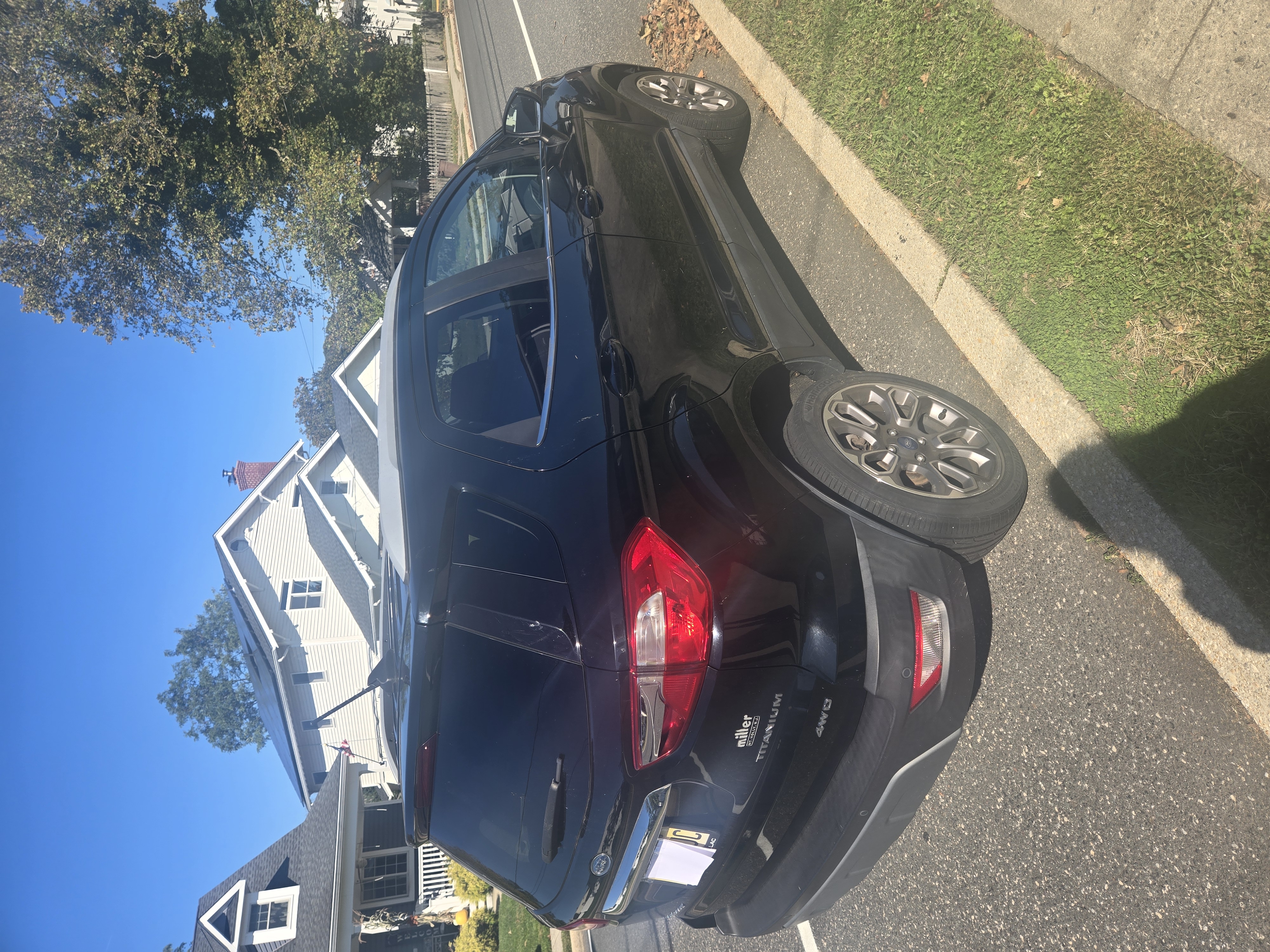 Used 2018 Ford EcoSport Titanium AWD/4WD image 12