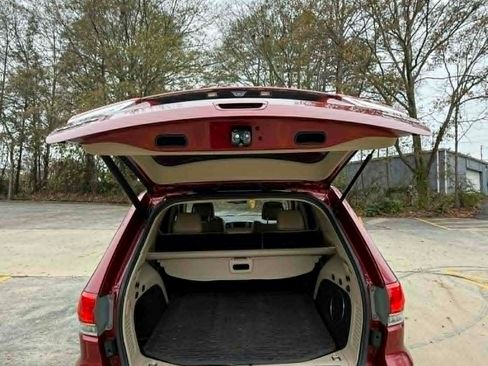 Used 2014 Jeep Grand Cherokee Limited image 15