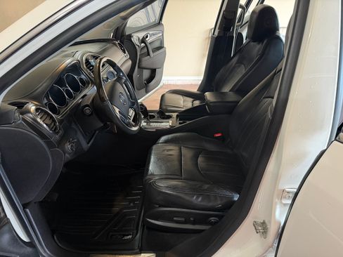Used 2014 Buick Enclave Leather w/ Trailering Provision Package FWD image 13