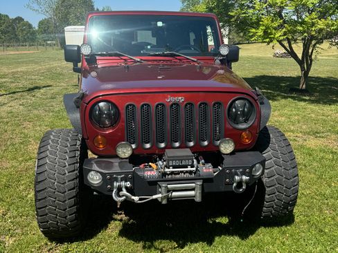 Used 2010 Jeep Wrangler Rubicon w/ Dual Top Group image 2