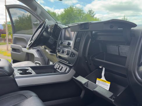 Used 2018 Chevrolet Silverado 3500 LTZ AWD/4WD image 10
