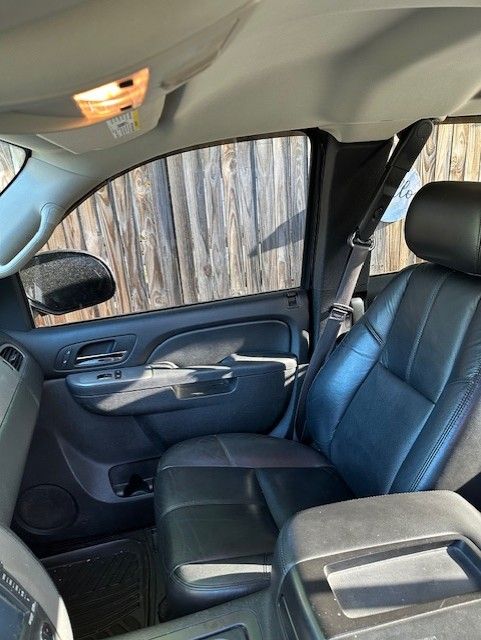 Used 2013 Chevrolet Silverado 1500 LTZ w/ LTZ Plus Package AWD/4WD image 13