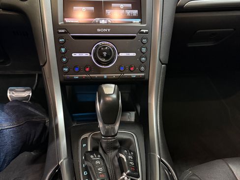 Used 2016 Ford Fusion Titanium image 19