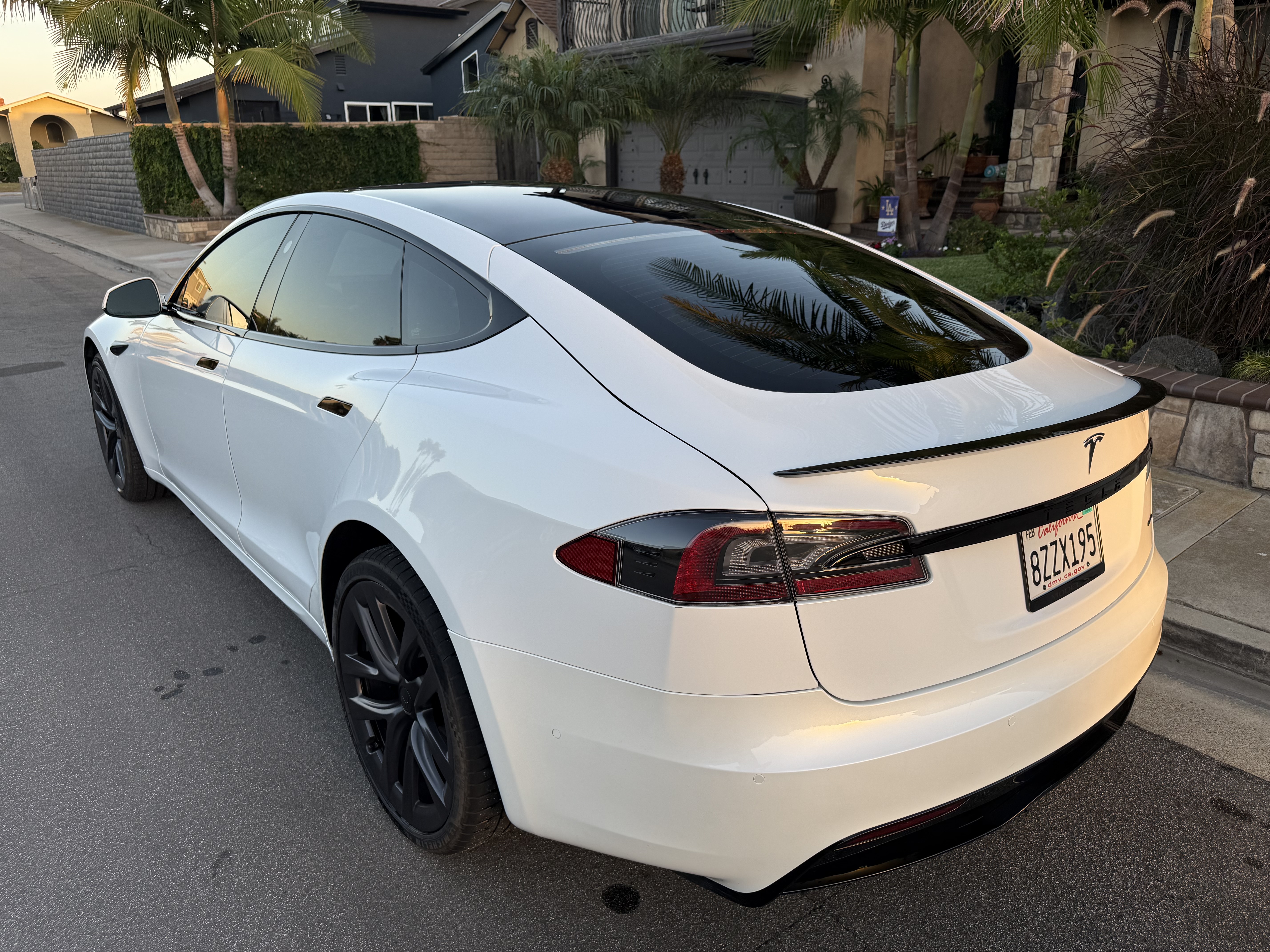 Used 2022 Tesla Model S Standard Range AWD/4WD image 8