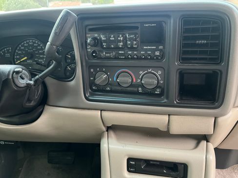 Used 2000 GMC Yukon SLT w/ SLT Marketing Opt Pkg image 9