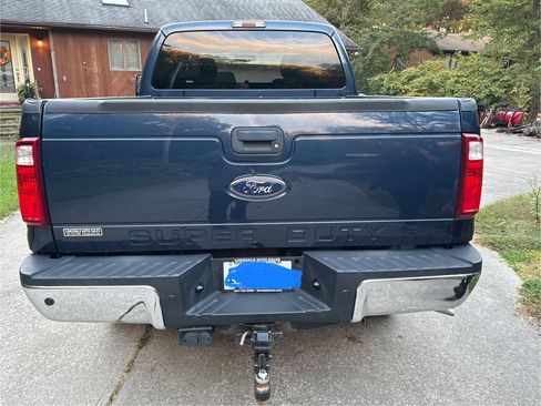 Used 2013 Ford F350 XLT w/ Chrome Pkg image 3