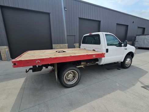 Used 1999 Ford F550 2WD Regular Cab Super Duty image 13