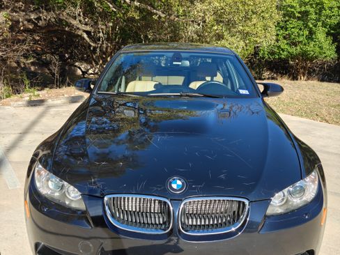 Used 2011 BMW M3 Sedan image 9