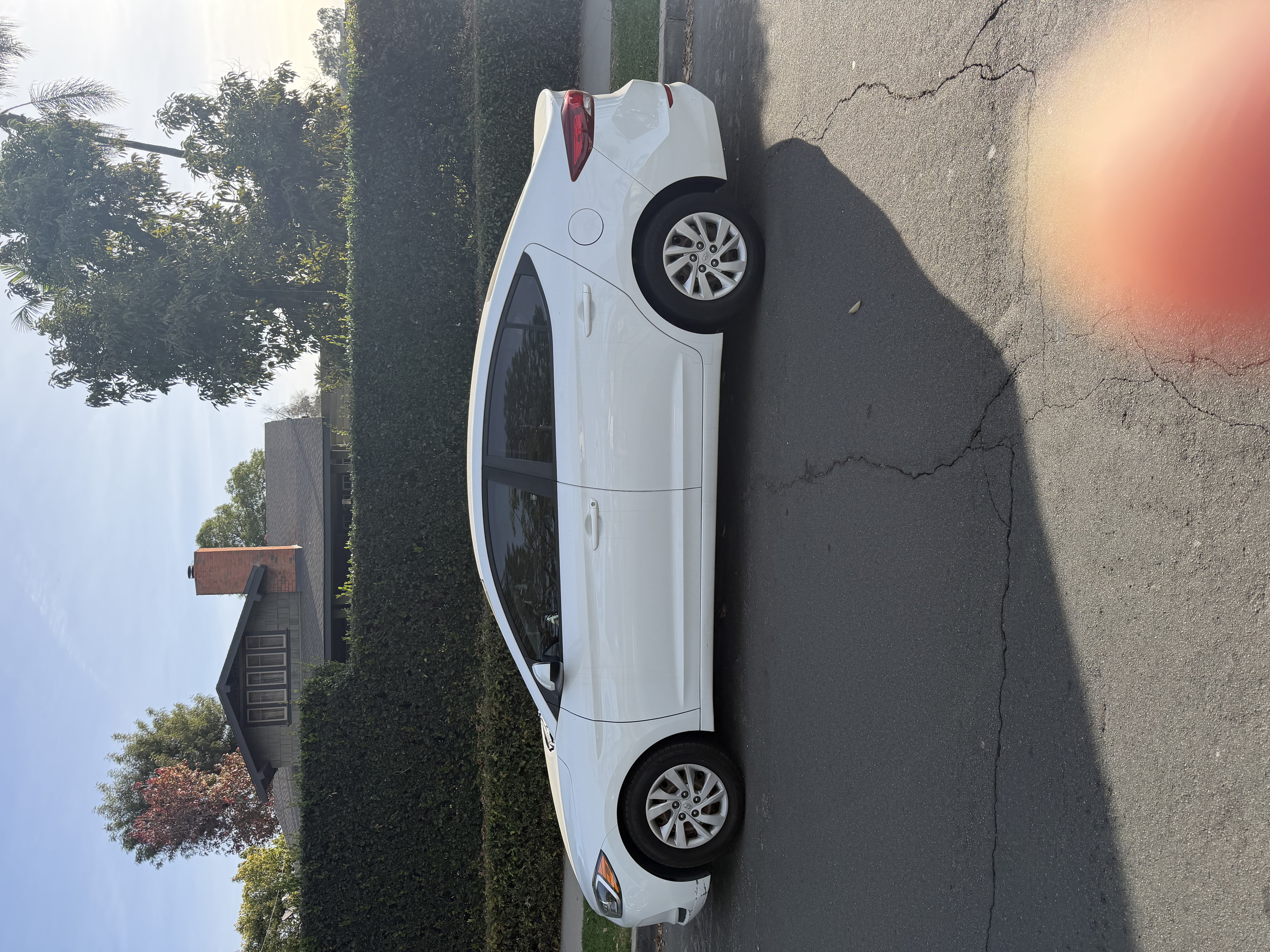 Used 2018 Hyundai Elantra SE FWD image 5