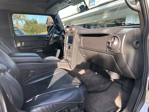 Used 2006 HUMMER H2 AWD/4WD image 10