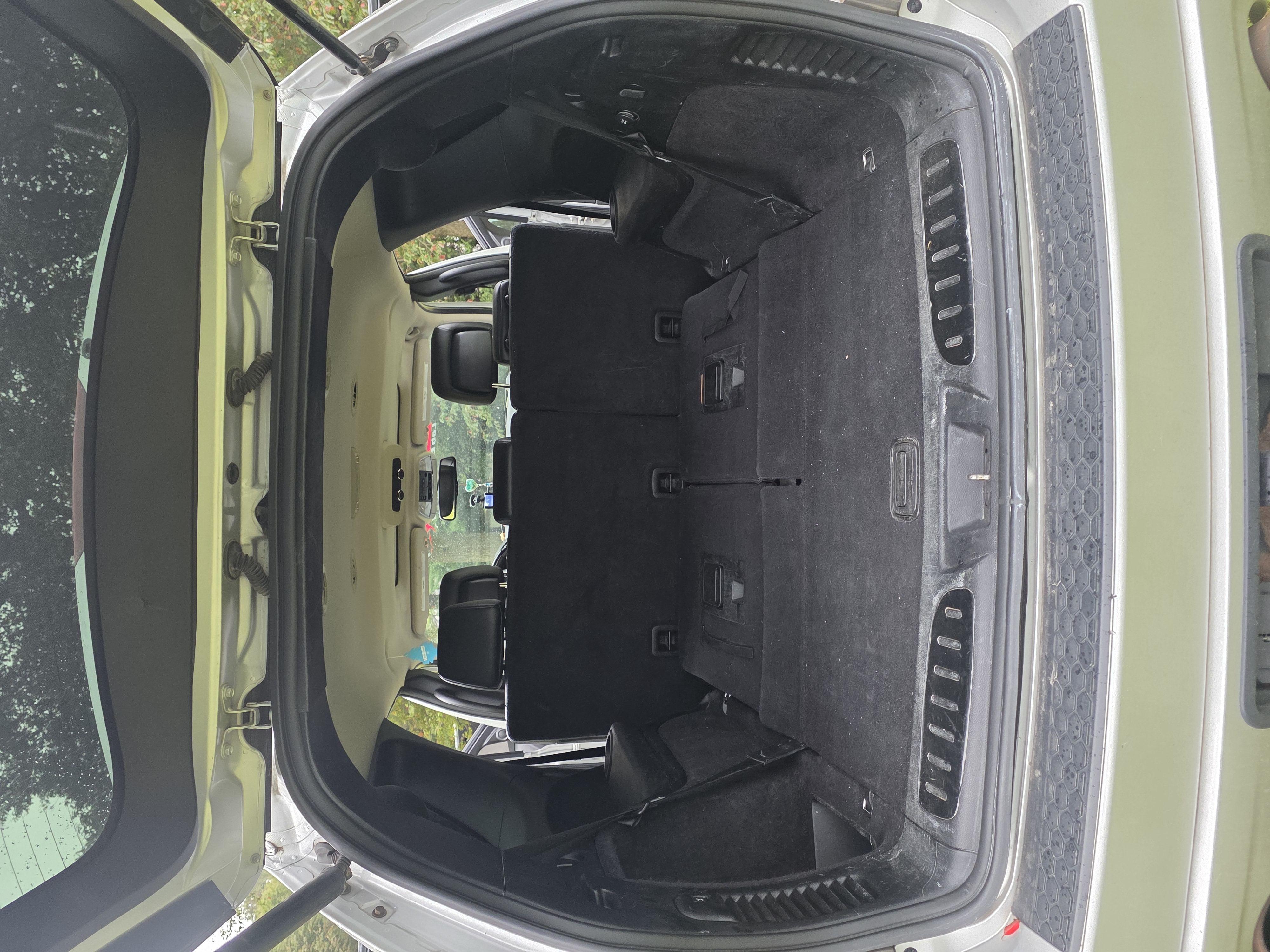 Used 2012 Dodge Durango R/T w/ Trailer Tow Group IV AWD/4WD image 10