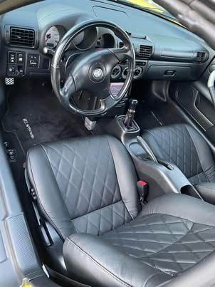 Used 2002 Toyota MR2 RWD image 9