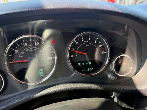 Used 2017 Jeep Wrangler Unlimited Sport w/ Quick Order Package 24S image 10