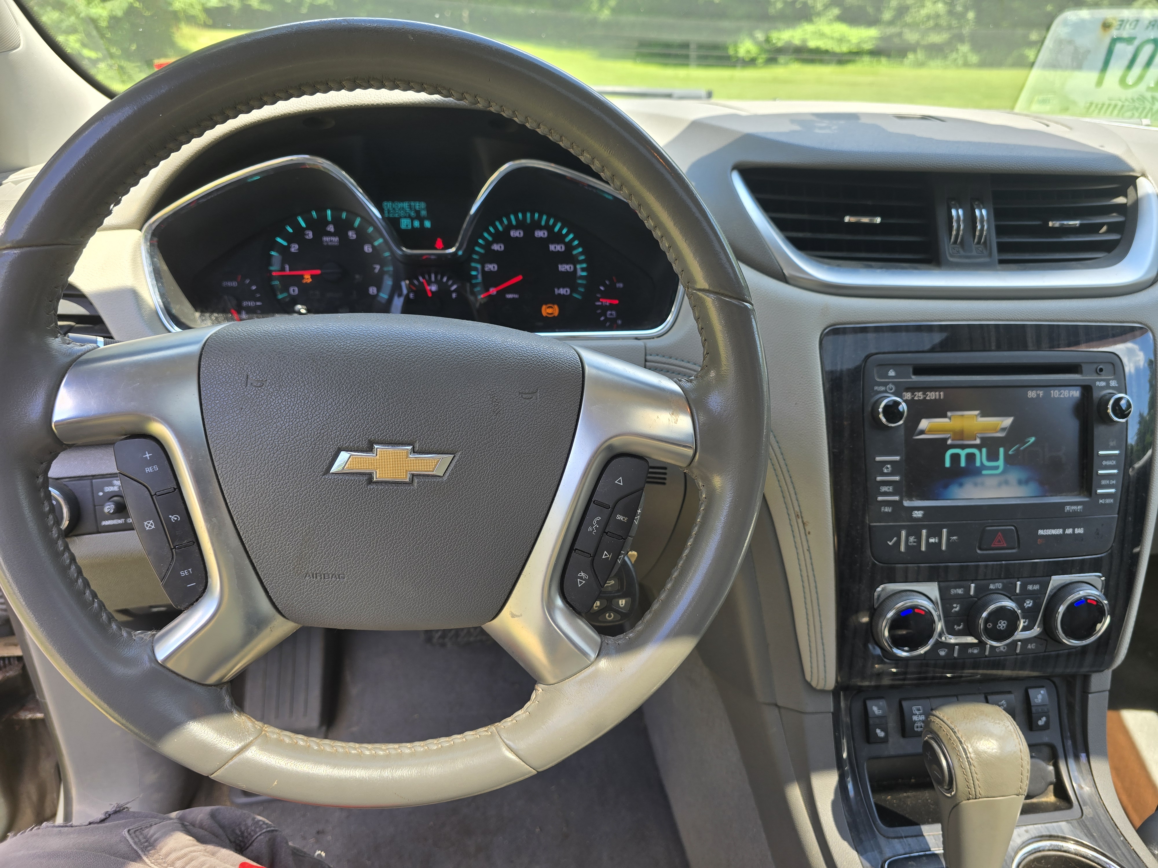 Used 2013 Chevrolet Traverse LT AWD/4WD image 6