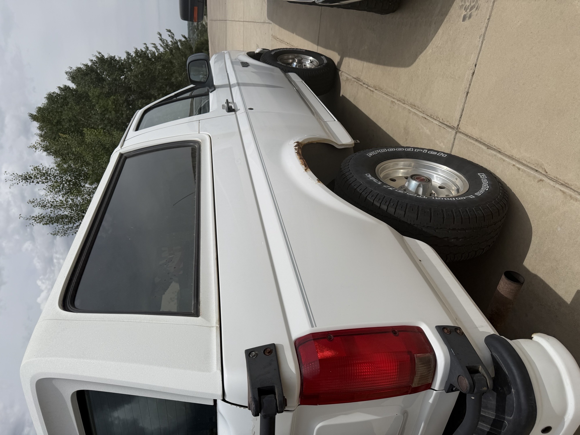 Used 1994 Ford Bronco AWD/4WD image 4
