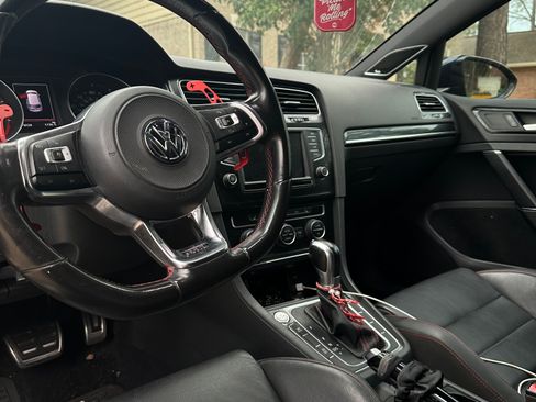 Used 2017 Volkswagen GTI Autobahn FWD image 10