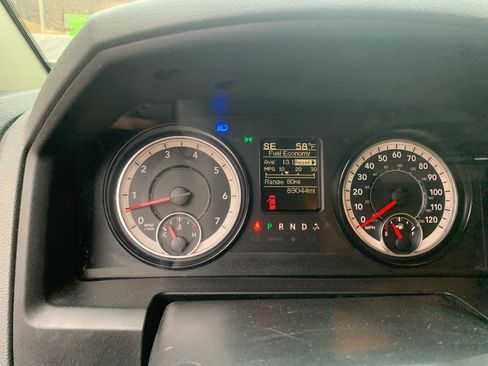 Used 2017 RAM 1500 Express w/ Black Ram 1500 Express Group image 11