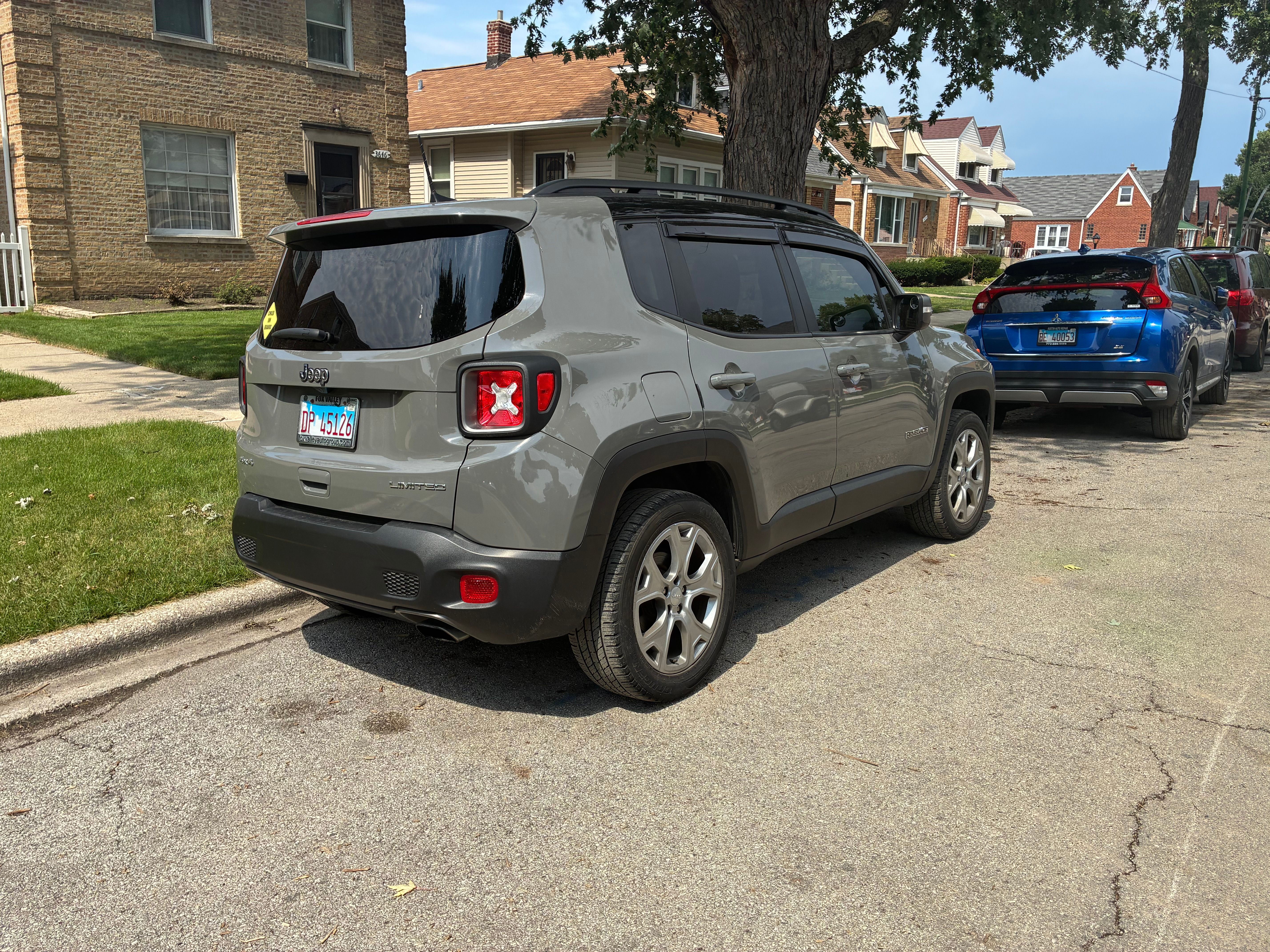 Used 2019 Jeep Renegade Limited AWD/4WD image 5