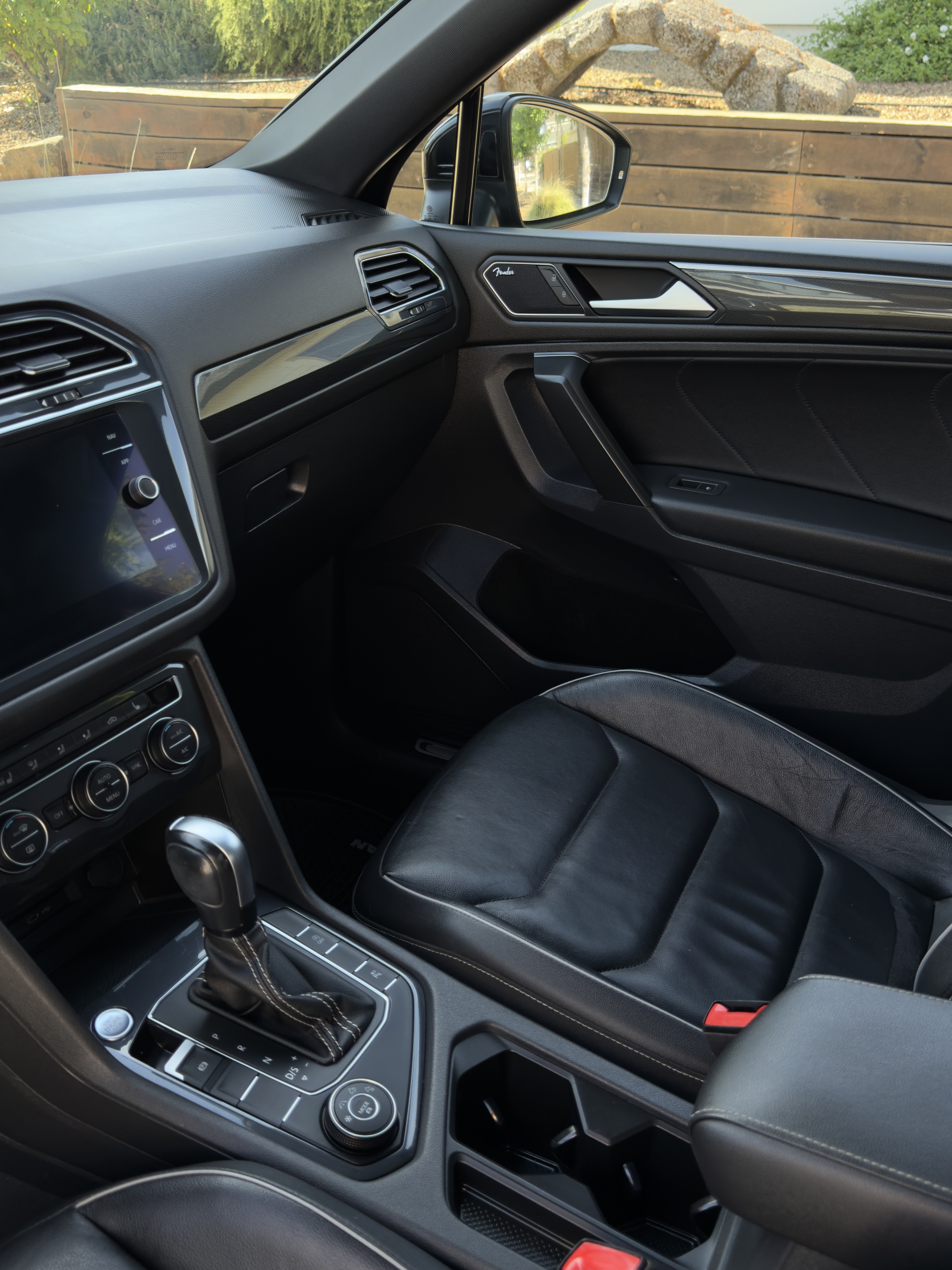 Used 2021 Volkswagen Tiguan SEL Premium R-Line AWD/4WD image 9