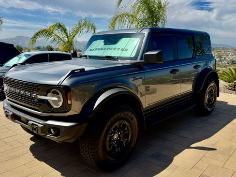Used 2026 Ford Bronco Badlands AWD/4WD image 6