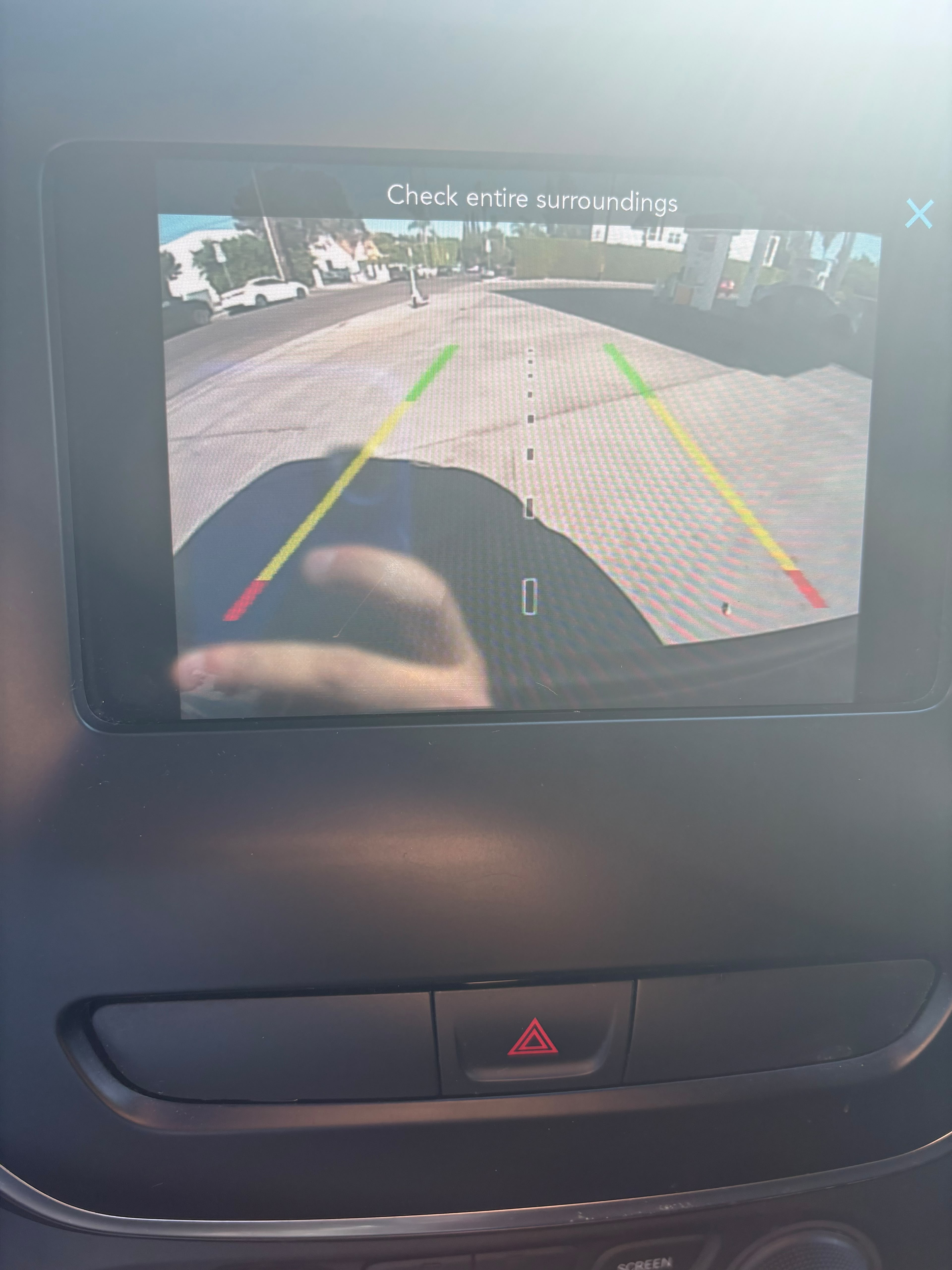 Used 2020 Jeep Cherokee Latitude FWD image 17