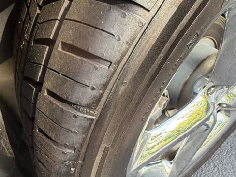 Used 2008 Saturn Sky Red Line RWD image 21