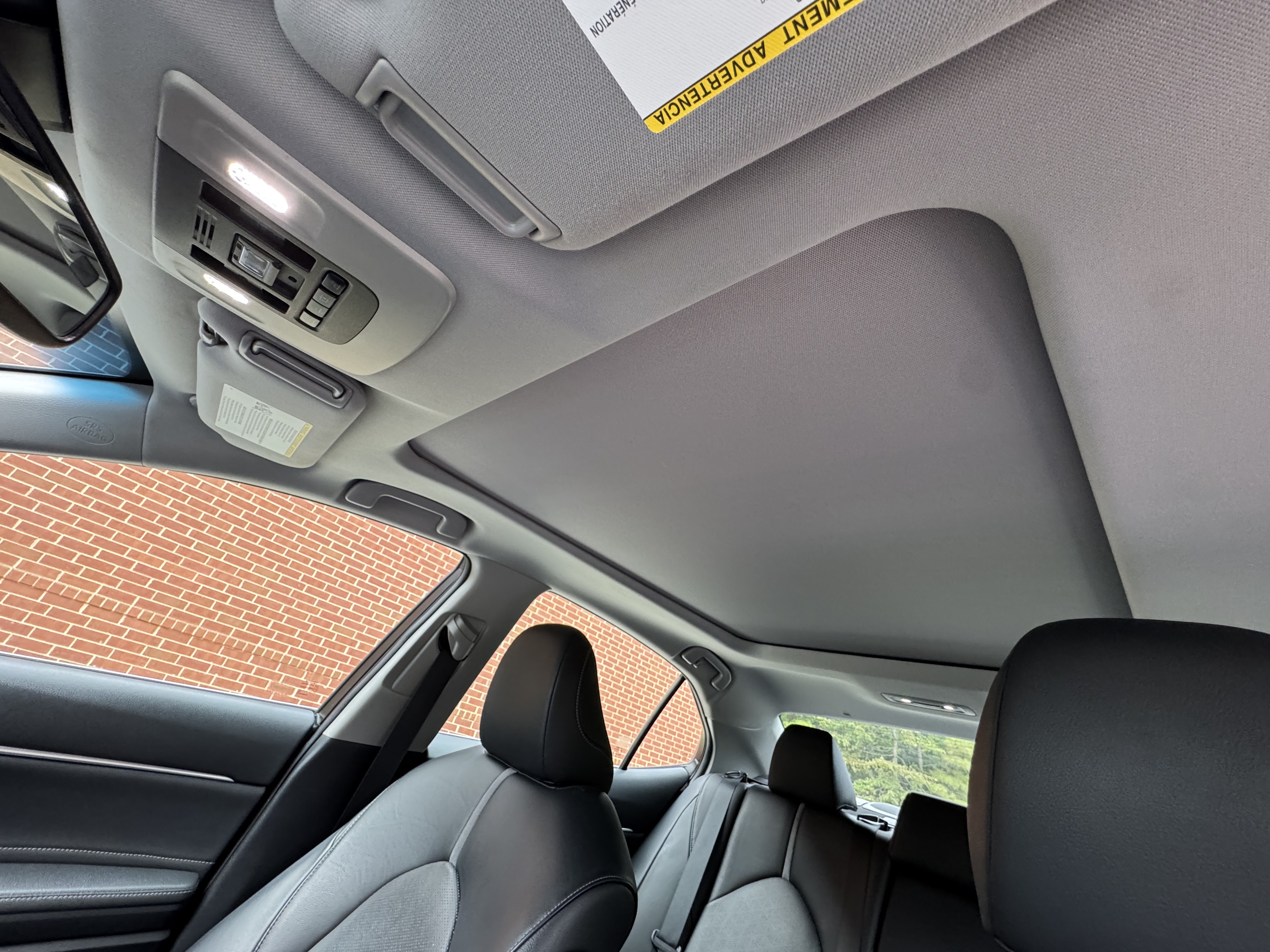 Used 2018 Toyota Camry XSE FWD image 16