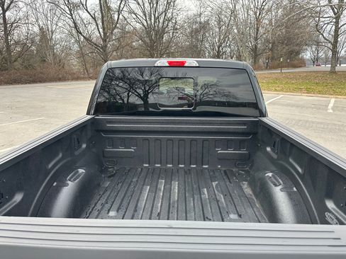 Used 2020 Ford F150 Lariat image 12