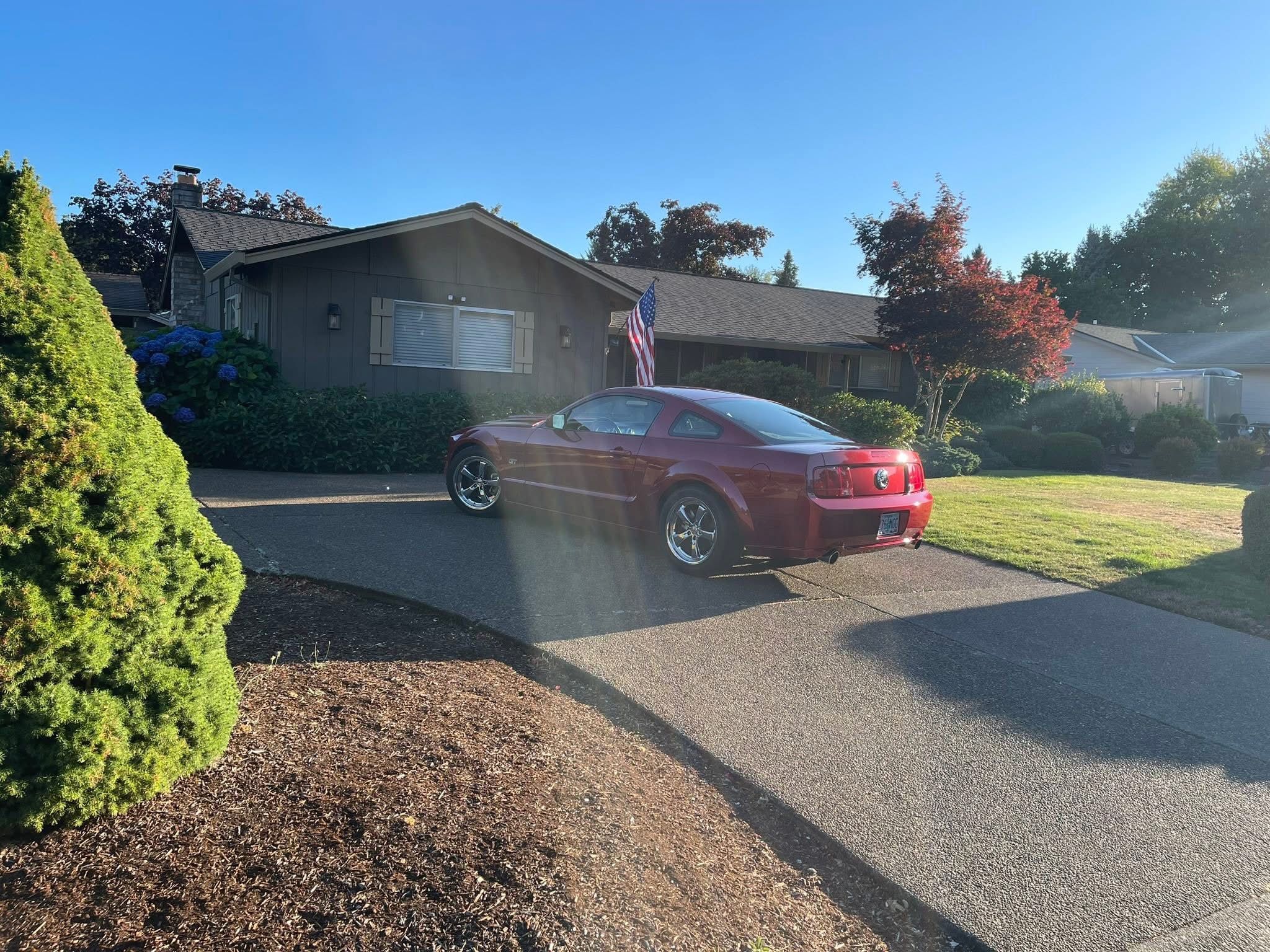 Used 2006 Ford Mustang GT Premium RWD image 6