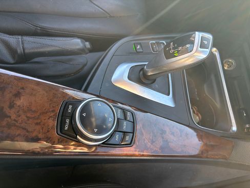 Used 2014 BMW 335i Sedan image 8