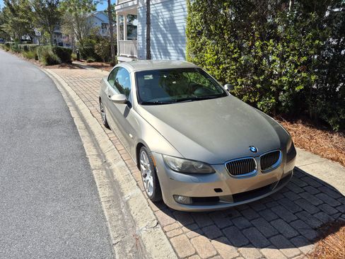 Used 2008 BMW 328i Convertible image 1