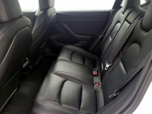 Used 2021 Tesla Model 3 Standard Range Plus image 14