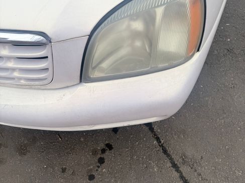 Used 2004 Cadillac De Ville DTS w/ Equipment Group image 5